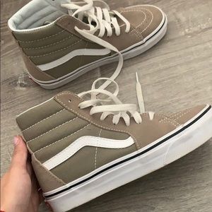 VANS MID SHOES